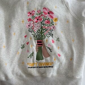Dandy Worldwide “gift giving hoodie” size M
